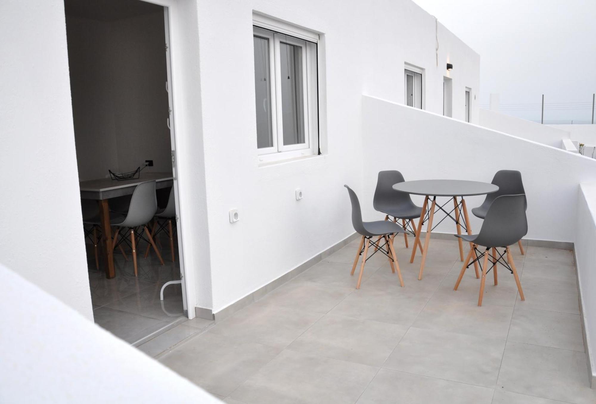 Calma Eco Houses Sunset View Emporio  Exterior photo